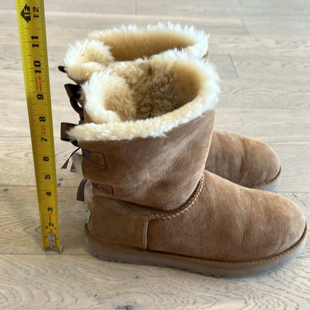 UGG MINI BAILEY BOW CHESTNUT BOOTS SIZE US 10 WOMENS - Picture 8 of 8